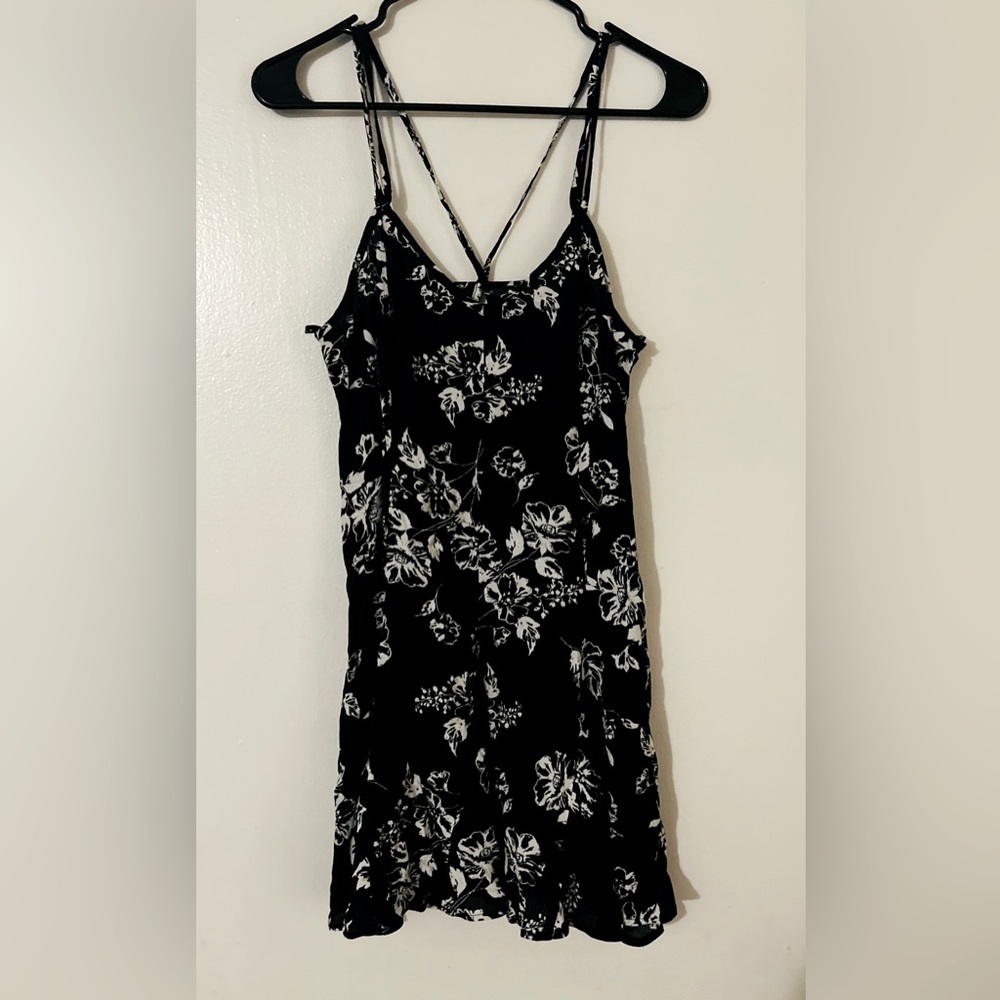Floral Black & White Babydoll Style Dress
